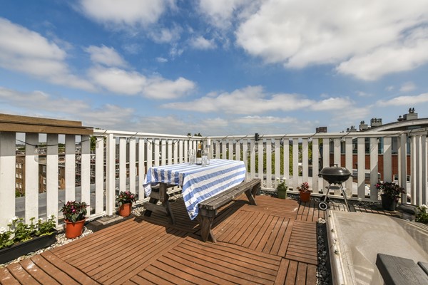 Medium property photo - Jan van Galenstraat 111D, 1056 BK Amsterdam